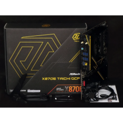 ASRock X870E Taichi OCF AM5 DDR5 ATX WiFi 7 6 emplacements M.2 Carte mère